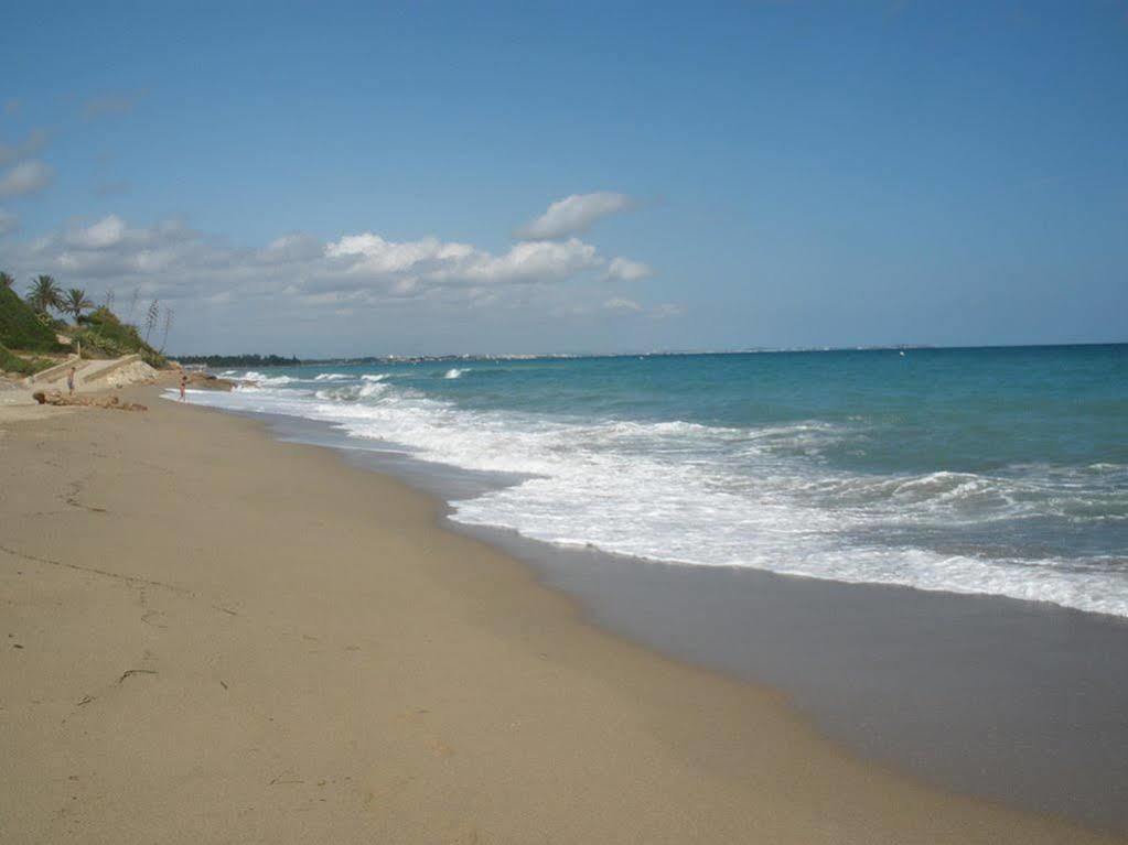 Uhc Panoramic Family Complex Apartment Miami Playa Екстериор снимка